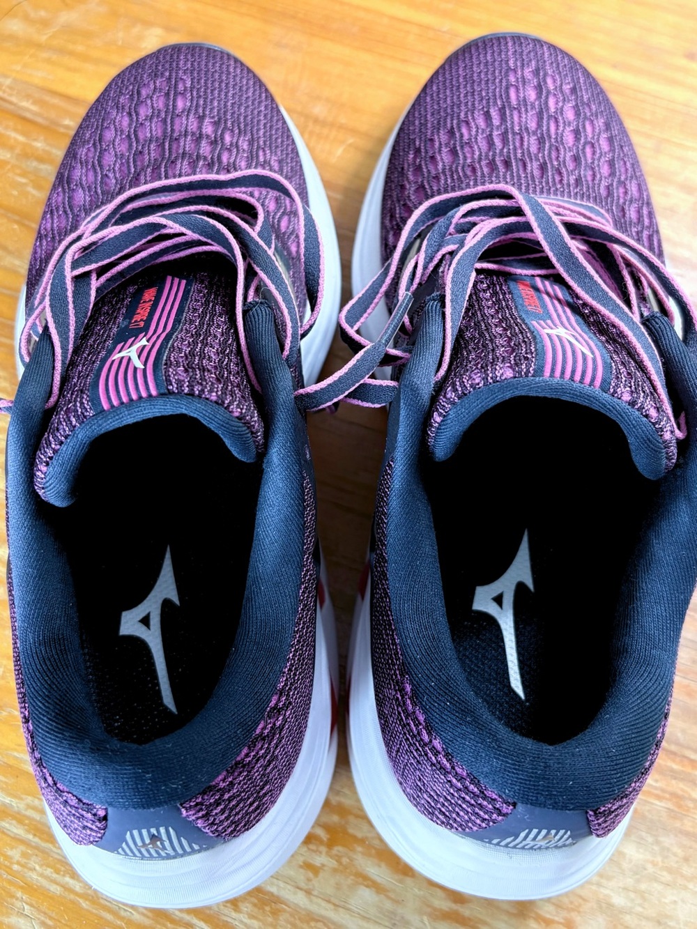 Mizuno Wave Inspire 17 Women’s Running Shoes - Picture 10 of 15